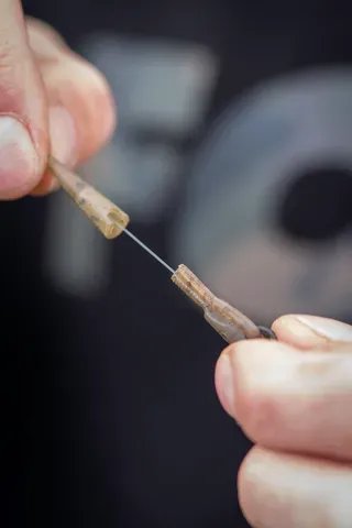 Fox Edges Zubehör für Rig 10 Size 7 Camo Lead Clip Tail Rubbers