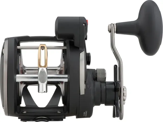 Penn Warfare Level Wind 30 3.9:1 655g 6.8kg Left