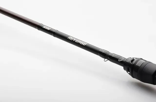 Savage Gear Revenge SG6 Medium Game BC Spinnrute 2.13m 15–45g Fast