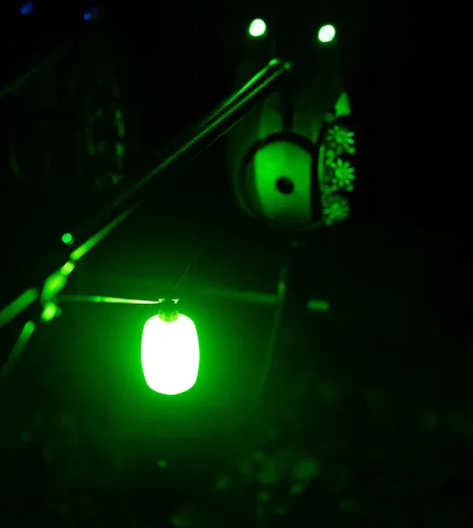 Fox Black Label Dumpy Halo Bobbin Lila