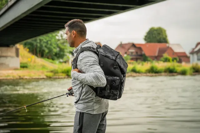 Fox Rage Camo Voyager Rucksack 42x24x45cm 5 Waterproof Base