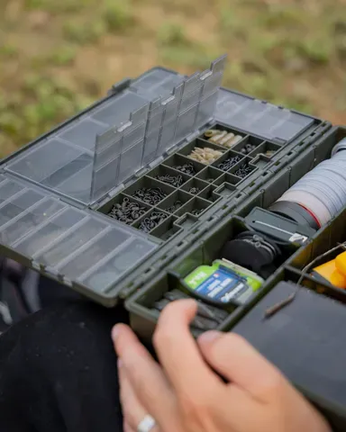 Fox Edges 27x19x7cm 37 Compartments Plastic Tackle Box