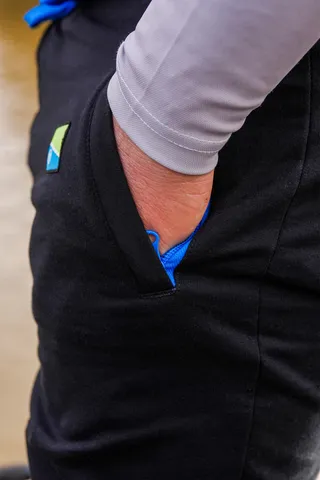 Preston Pro Jogger Shorts Large
