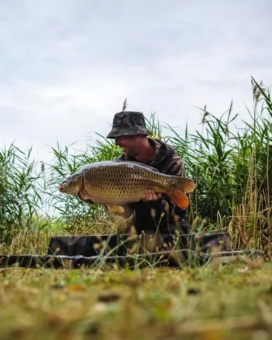 Fox Reversible Bucket Hat Khaki Polyester
