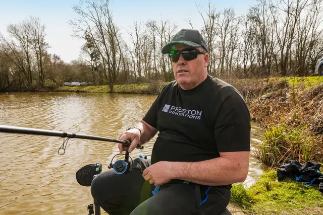 Preston Lightweight Black Raglan T-Shirt 100% Cotton Short Sleeve XL