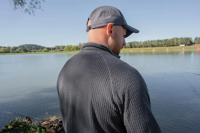 Preston Core Collection Zig Zag Fleece L