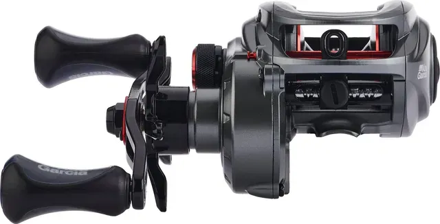 Abu Garcia Max 4 Baitcasting Reel LP-40 6.4:1 Right