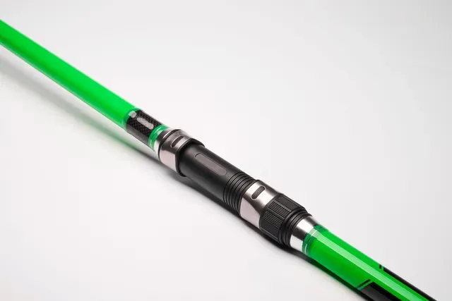 Penn Tidal Solid Carbon Tip Lowrider 4.2m 50–200g 3pc Fast