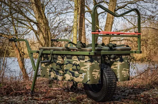 Prologic Element Storm Safe Barrow Bag 57x39x31cm EVA L Weather Resistant