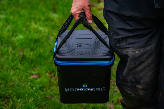 Preston Hardcase Bait Safe 25x25x25cm