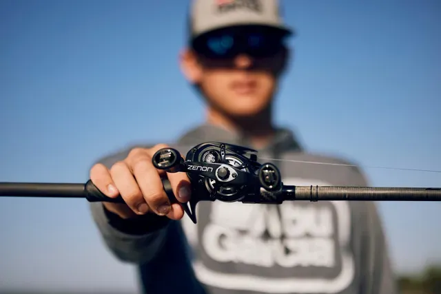 Abu Garcia Zenon X Baitcasting Reel SHS 8.3:1 Left
