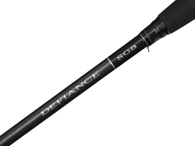 Savage Gear Defiance SG8 Inshore Spinning Rod 2.59m 7–32g