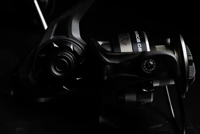 Savage Gear SGS8 Spinning Reels 10000 1550g 8+1