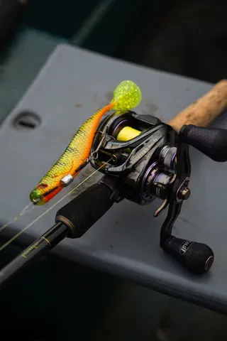 Fox Rage Pro Shad Loaded 14cm 24g Natural Perch