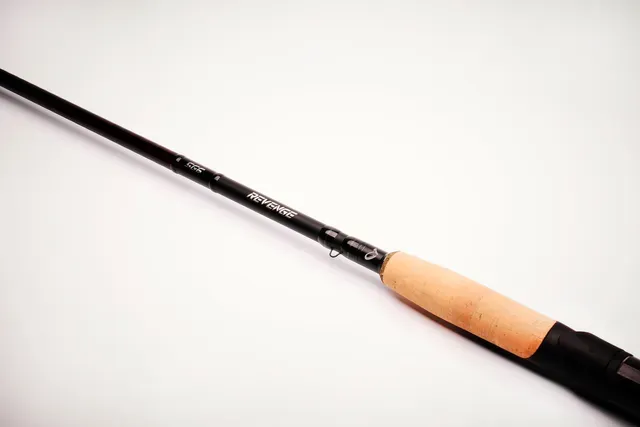 Savage Gear Revenge SG6 Drop Shot Spinnrute 2.43m 8–28g