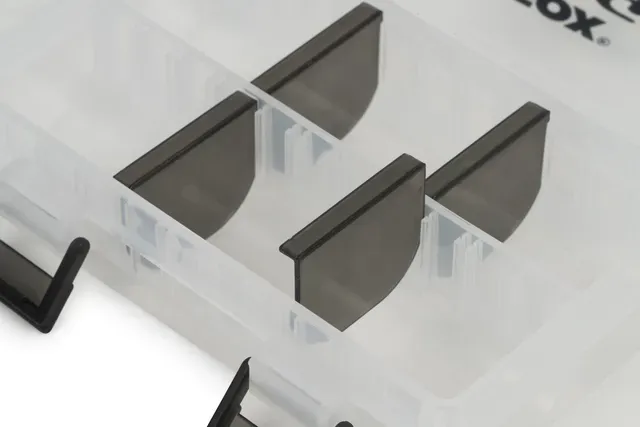 Fox Rage Box Mini Tackle Box 6 Compartments 15.5x9x4cm Clip-Fastening Plastic