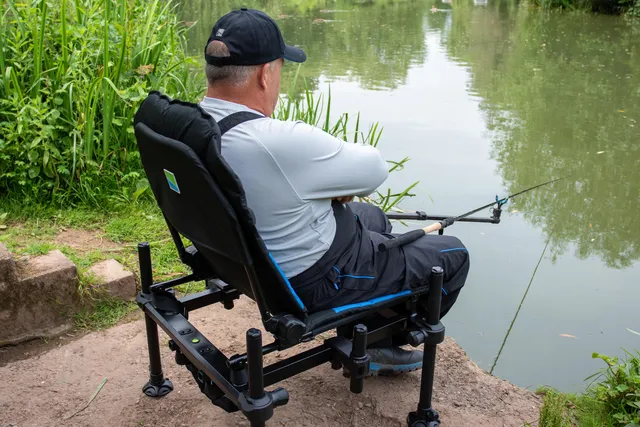 Preston Absolute Feederstuhl P0120030 95x71cm