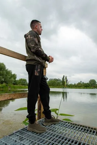 Fox Premium 310 Joggers Black Camo XL