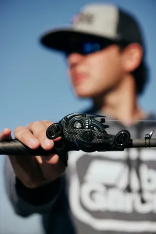 Abu Garcia Zenon MG-X Baitcasting Reel SHS 8.3:1 Left