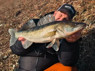 Spinnfischen am Kanal