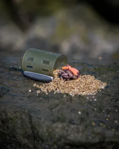 Matrix Plastic Open Ended Feeder M 40g