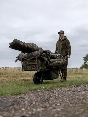 Fox Voyager Barrow 90–113cm 14.76kg Steel Pneumatic