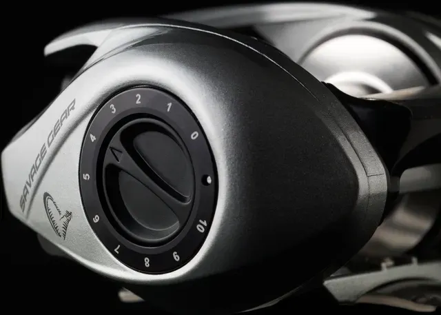 Savage Gear SG10 250 Baitcasting Reel 8.1:1 Right