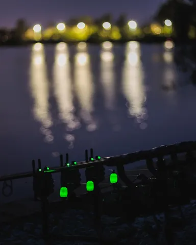 Fox Black Label Dumpy Halo Bobbin Lila