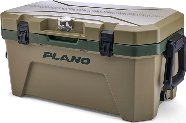 Plano Frost Cooler 30L 73cm Inland Green
