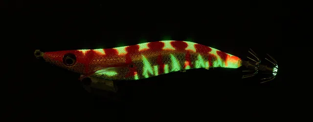 Savage Gear Squid Dealer Sea Fishing Lures 3.0N 10cm 14.3g Fire Shrimp