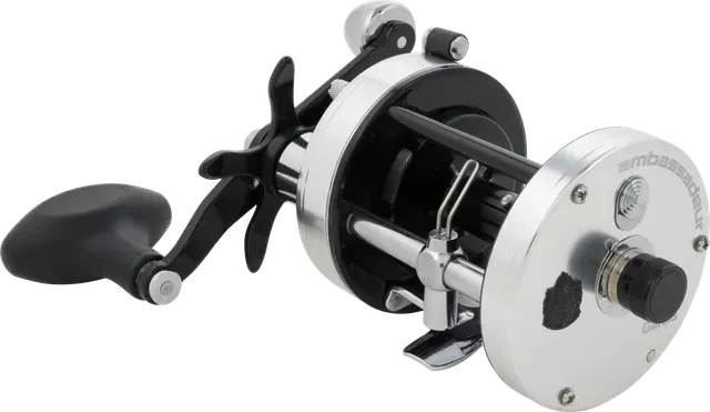 Abu Garcia Ambassadeur 7000 C3 Round Baitcasting Reel 4.1:1 Right