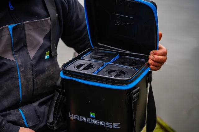 Preston Hardcase Bait Safe 25x25x25cm