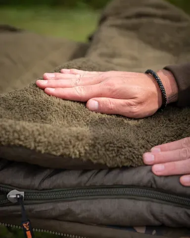 Fox Voyager XL 220cm 4 Season 100% Polyester