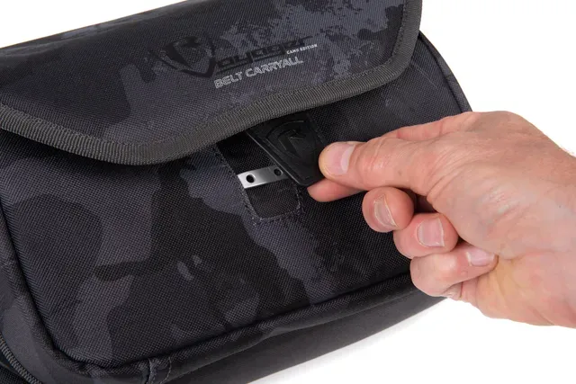 Fox Rage Camo Voyager Belt Carryall 28x15x19cm 2 Compartments