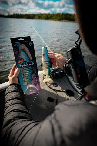 Fox Rage Jointed Replicant 32cm 355g Blue Shiner UV