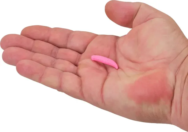 Berkley Gulp!® Floating Pinched Crawler 3cm Bubblegum