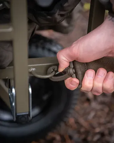 Fox Voyager Barrow Plus 1 17.45kg 94cm Pneumatic