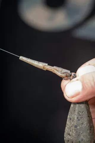 Fox Edges Slik Lead Clip + Pegs Size 10 10pcs Camo