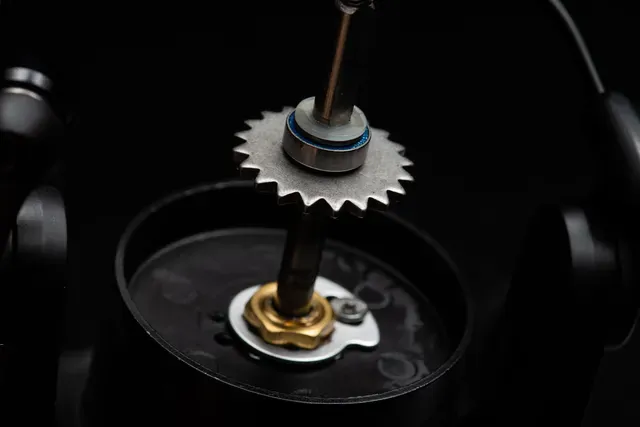 Savage Gear SGS8 Spinning Reels 10000 1550g 8+1