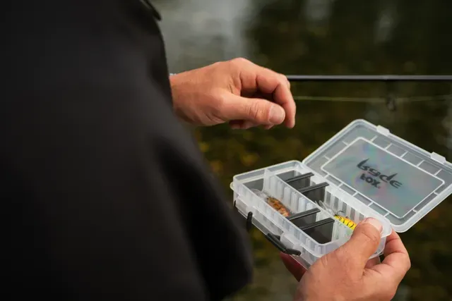 Fox Rage Box Mini Tackle Box 6 Compartments 15.5x9x4cm Clip-Fastening Plastic