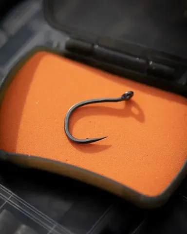 Fox Edges Armapoint Super Wide Gape Outturned Eye Hooks 4