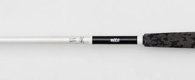 Madcat White Far Out Multiplier Casting Rod 3.00m 200–400g Parabolic