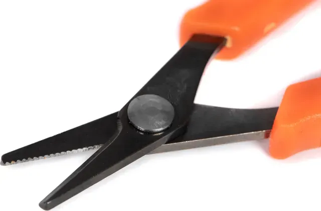 Fox Edges Titanium Braid Scissors Serrated