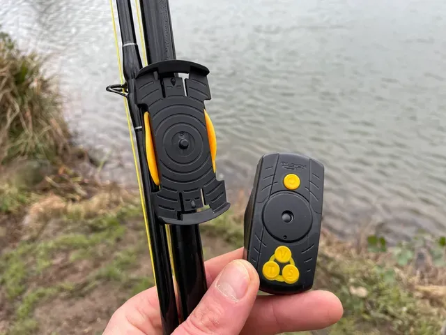 Black Cat Battle Sounder Receiver Electronic Battery Quick-release Adapter