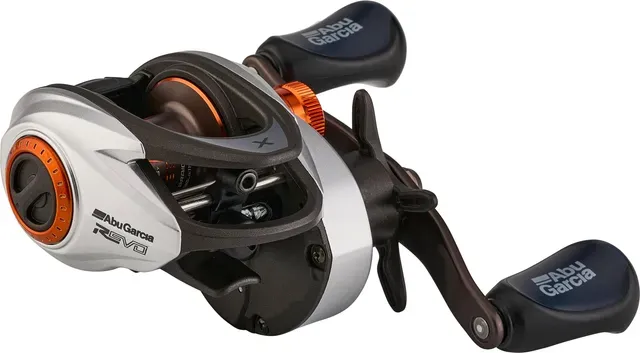 Abu Garcia Revo X Baitcasting-Rollen 7.3:1 204g 9kg 64cm