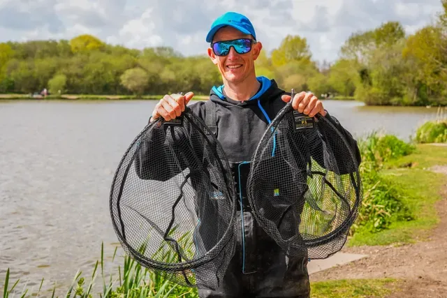 Preston Carbon Hair Mesh Kescher 40.6cm Carbon Hair Rig Safe