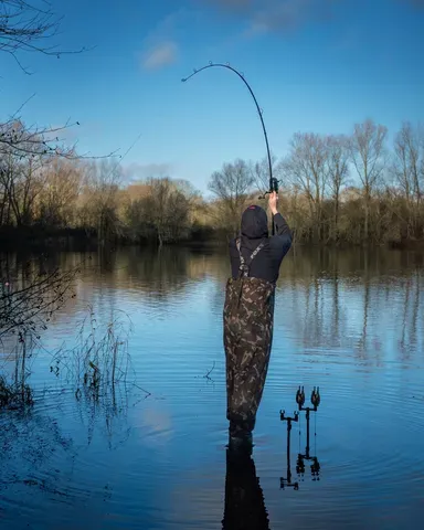 Fox EOS X Rod 3.05m 262g 157cm