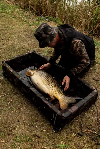 Fox Camolite Welded Flat Mat 115×55cm Flat Mat with Sides