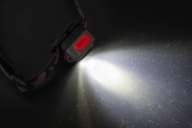 Fox Rage Voyager Head Light 200lm 2h USB-C Chargeable