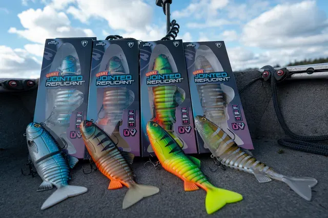 Fox Rage Jointed Replicant 32cm 355g Orange Belly Perch UV